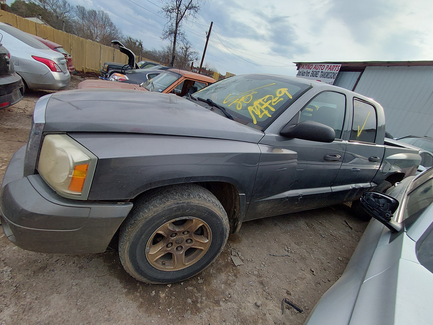 2005-2011 Dodge Dakota - Stock #: M18499