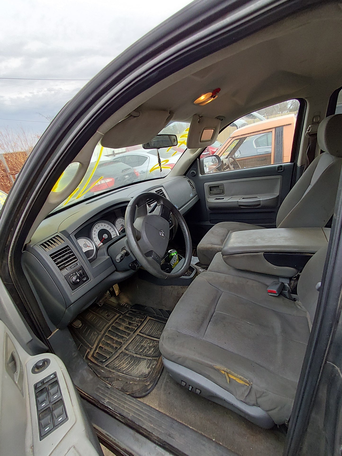 2005-2011 Dodge Dakota - Stock #: M18499