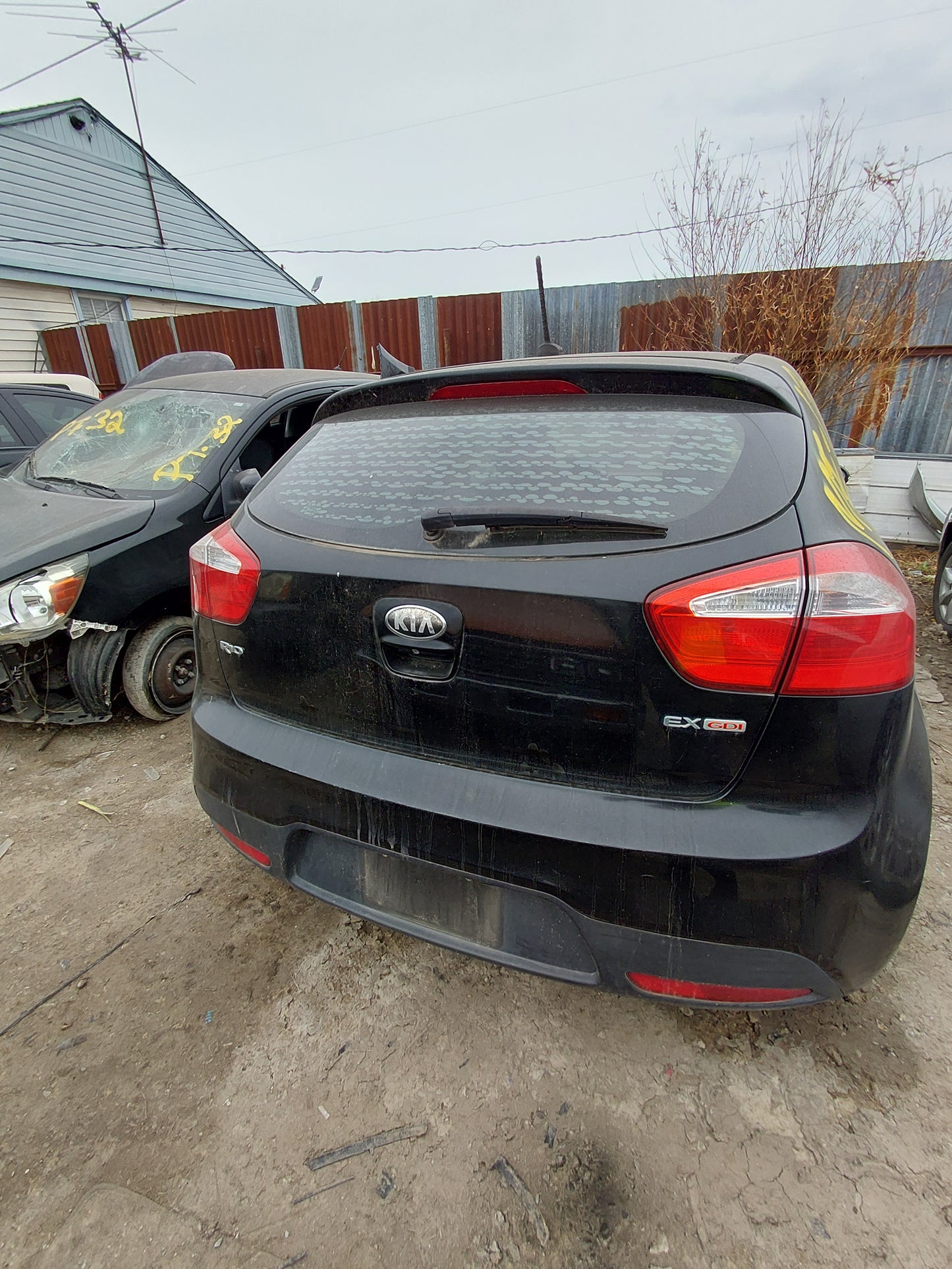 2012-2017 KIA RIO- PARTING OUT- ME-17- # M18487