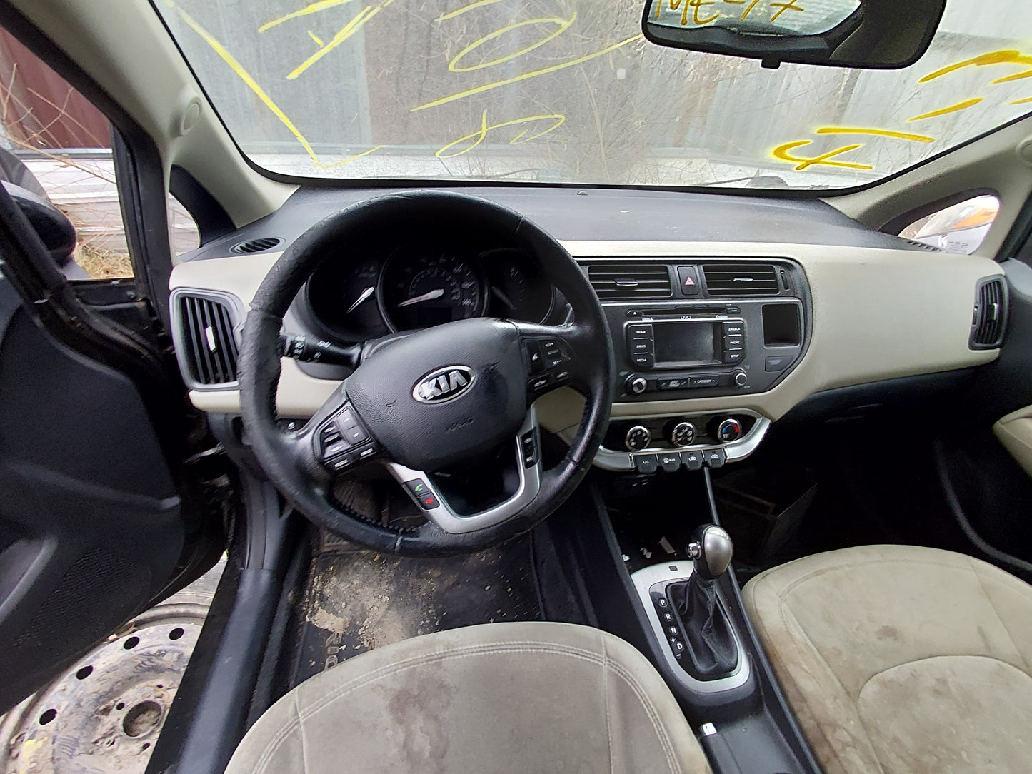 2012-2017 KIA RIO- PARTING OUT- ME-17- # M18487