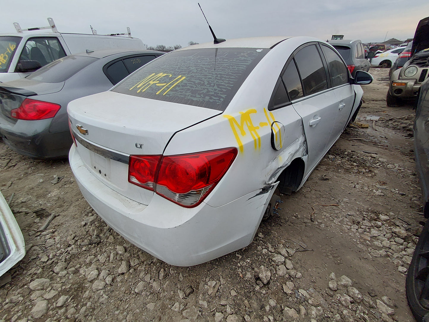 2014 Chevy Cruze - Stock #: M18501 - MF-11