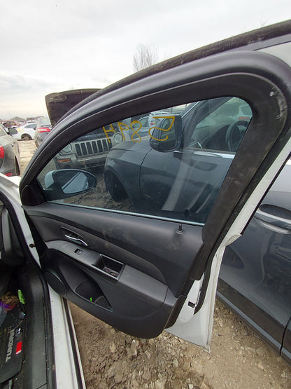 2014 Chevy Cruze - Stock #: M18501 - MF-11