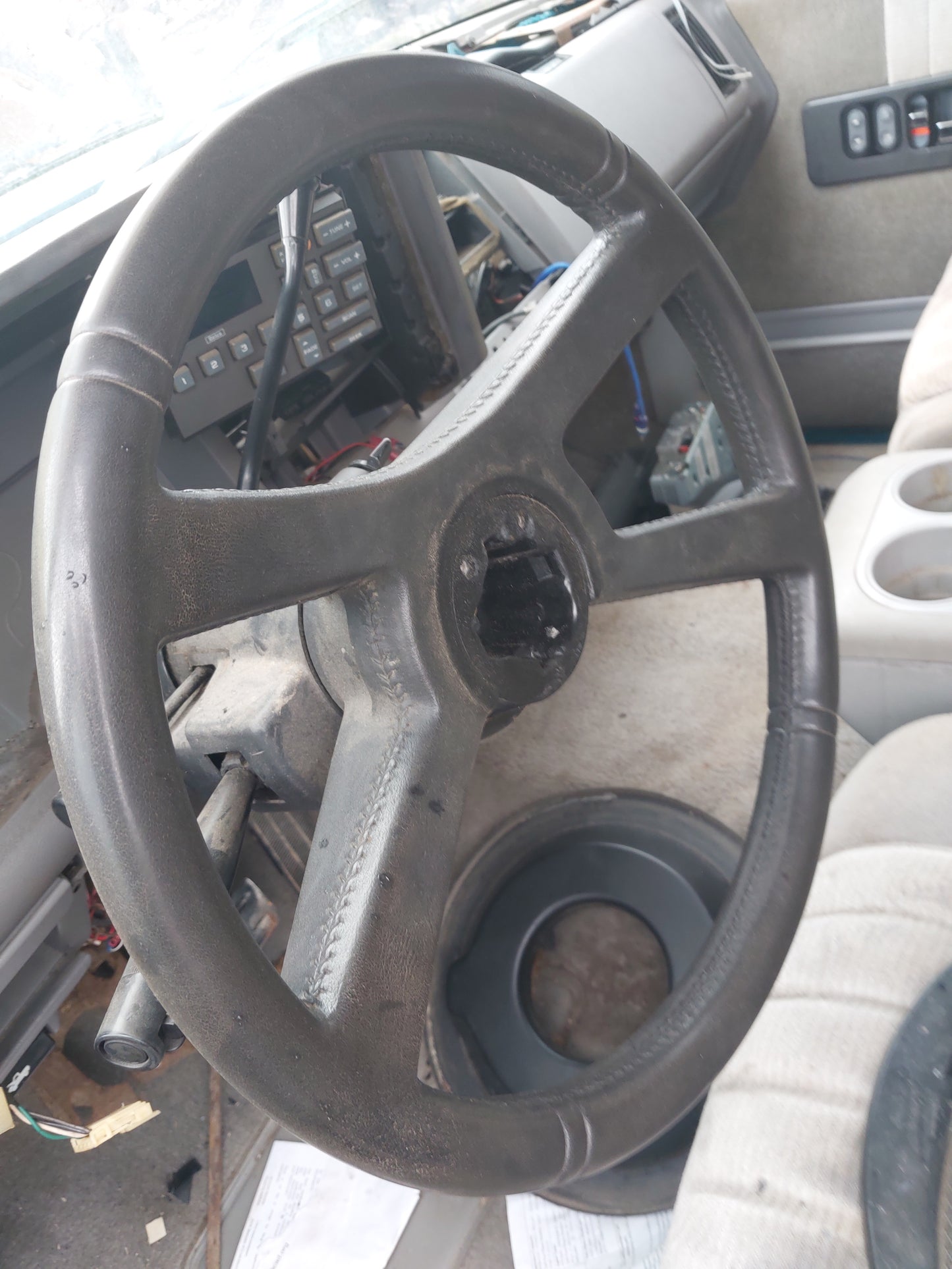 1992 CHEVROLET C1500 - STOCK #M18679