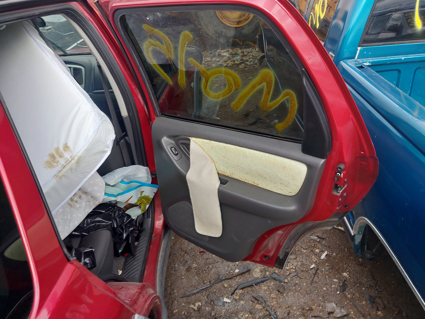 2005 MAZDA TRIBUTE - STOCK #M18685