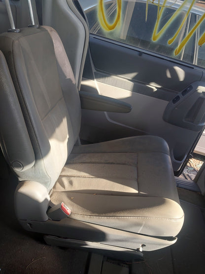 2008-2010 Dodge Caravan - Stock #: M18658