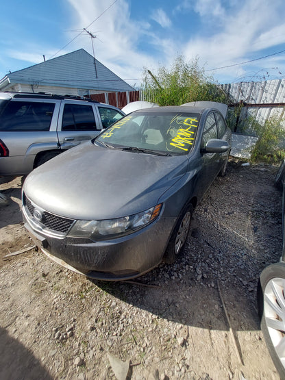 2010-2013 KIA FORTE  - PARTING OUT- MXM-17- #M18327