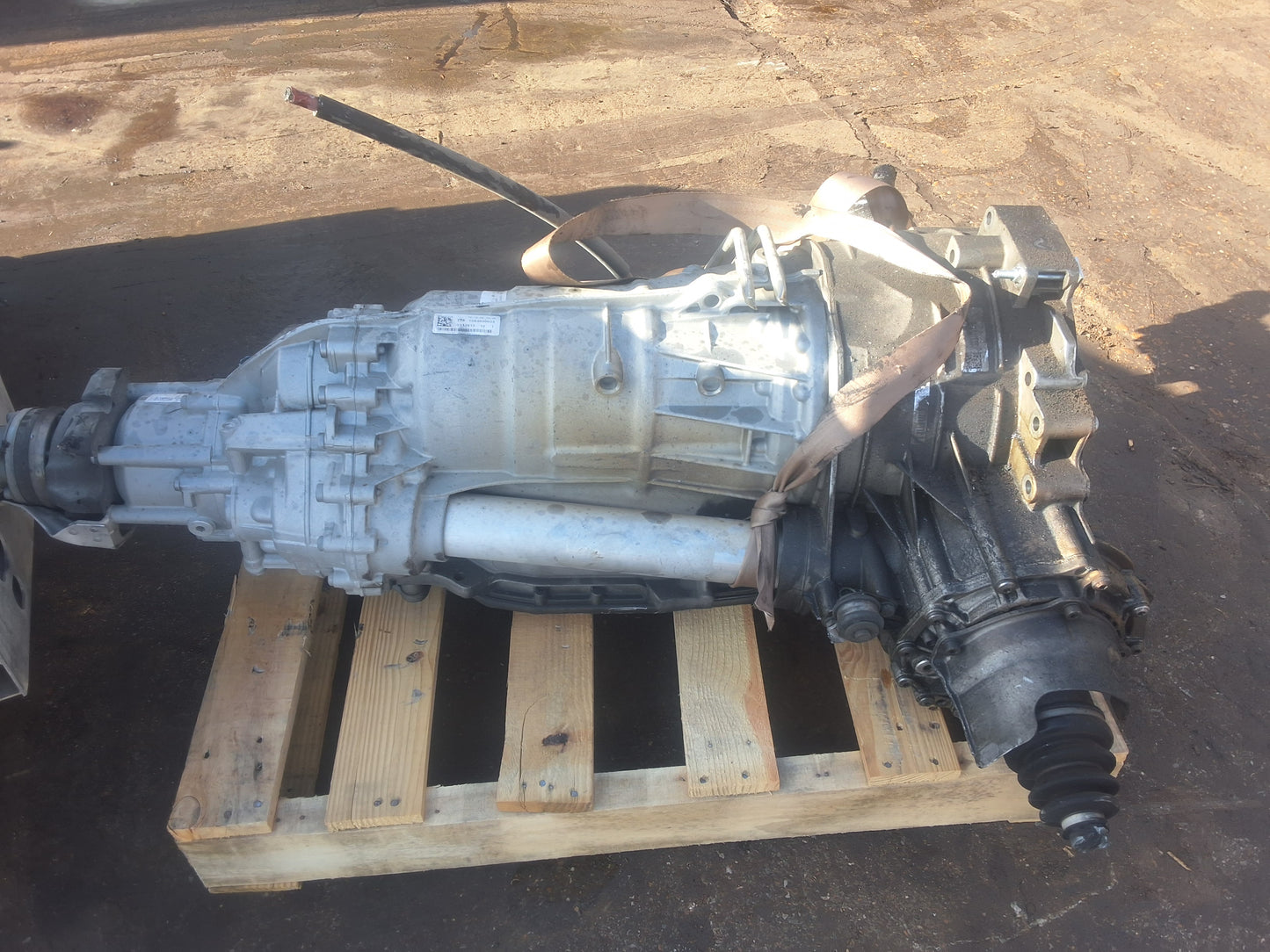 2009-2012 AUDI Q5  - AUTOMATIC TRANSMISSION  -#M17956