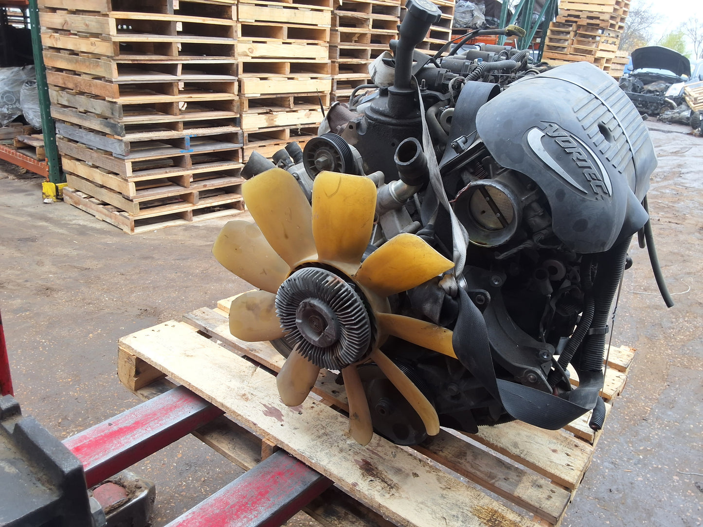 2001-2004 CHEVROLET TAHOE - 5.3 L Engine -#MS4110