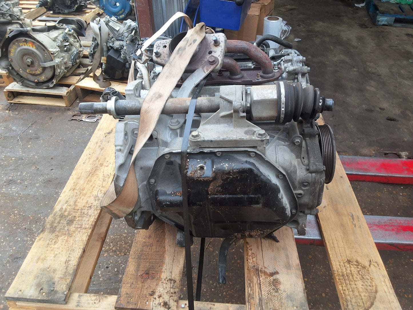 2009-2010 NISSAN CUBE 1.8 L ENGINE - #M18136
