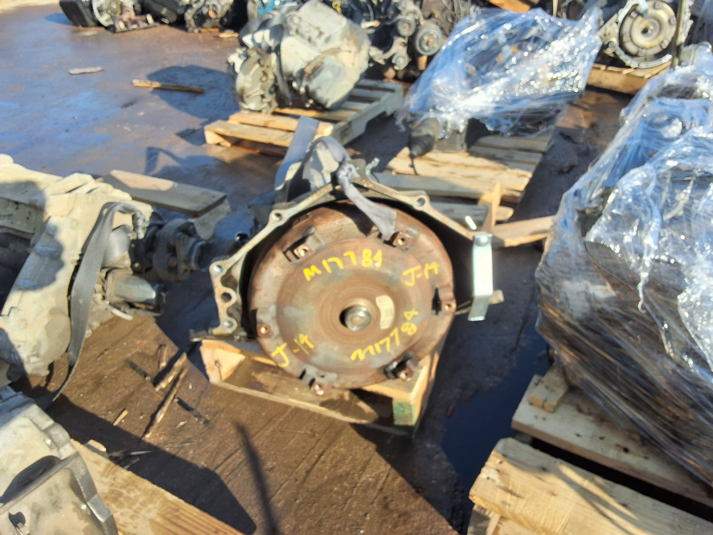 2002 CHEVY EXPRESS 2500 - AUTOMATIC TRANSMISSION - #M17784