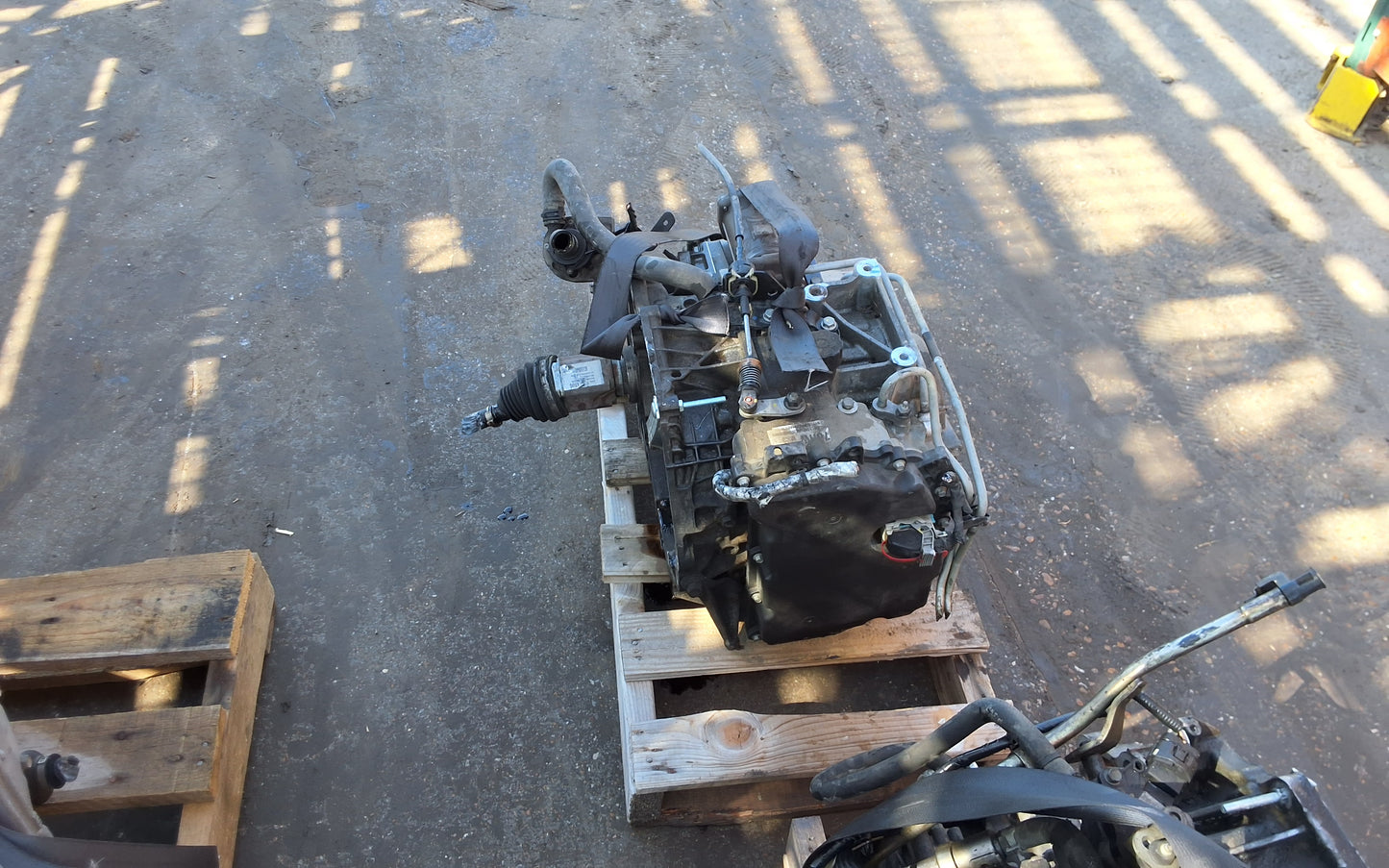 2016-2020 CHEVY MALIBU- AUTOMATIC TRANSMISSION-#M17462