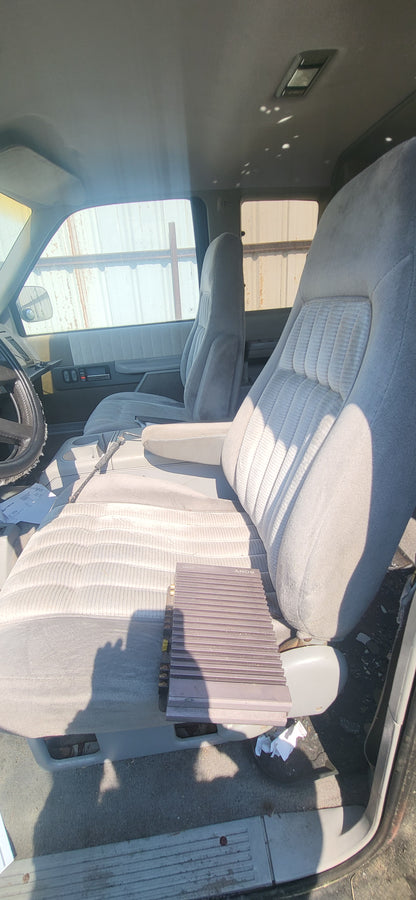 1/2 1988 - 1993 Chevrolet Silverado Truck-1500 | All Parts A - F | SKU #: M17650 - C-20