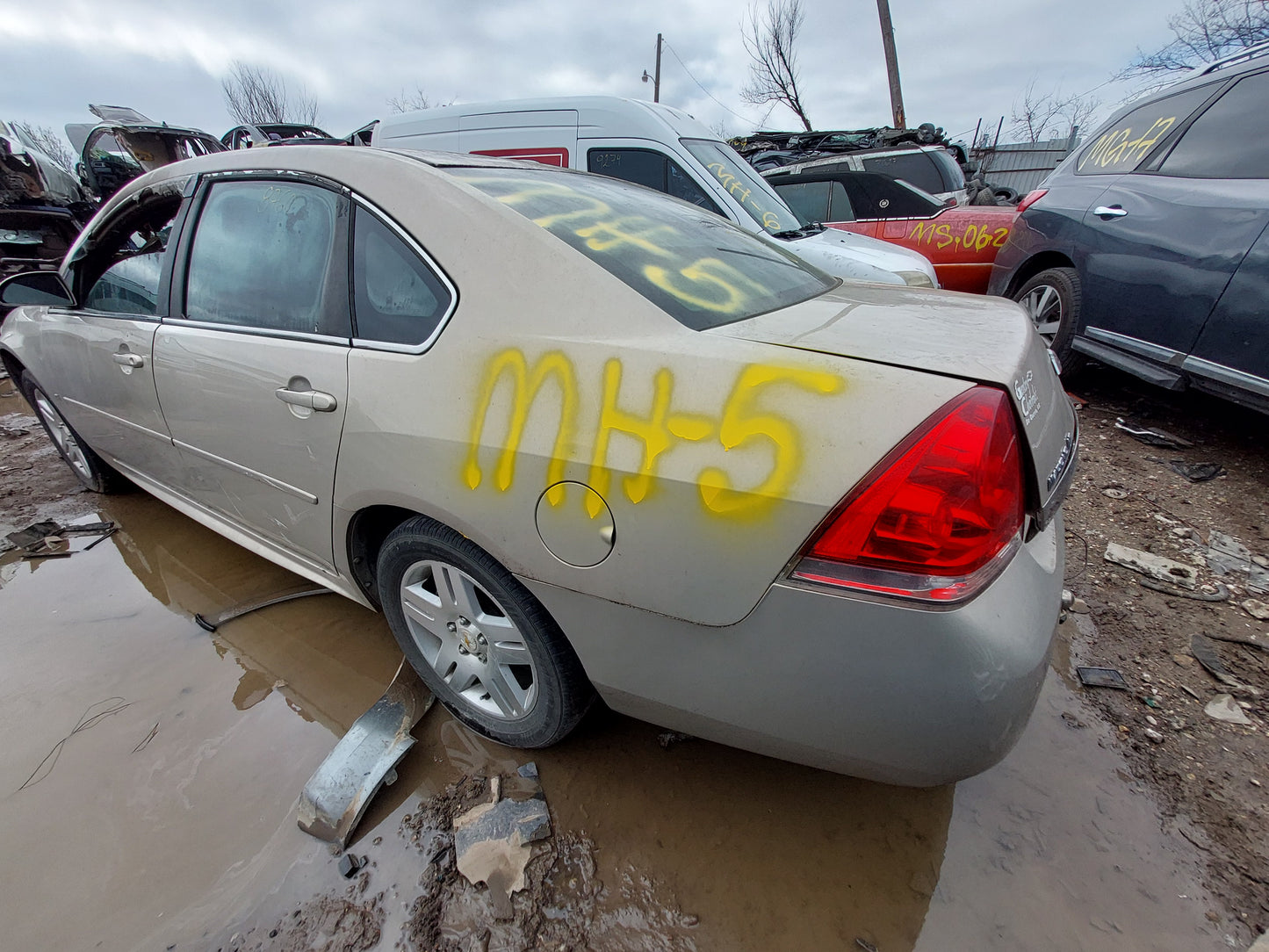 2006 - 2016 Chevrolet Impala - Stock #: M18535 MH-5
