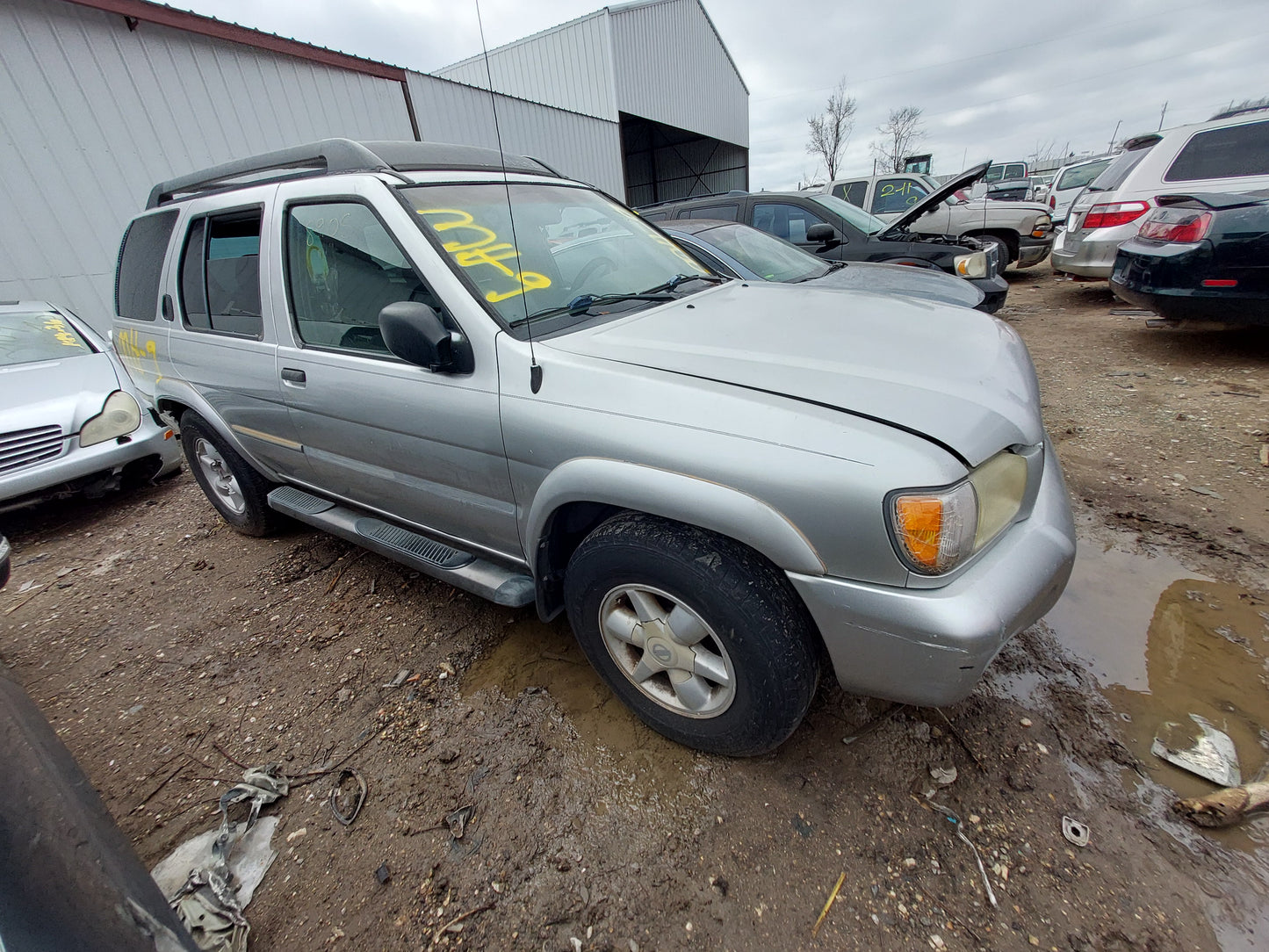 2002 Nissan Pathfinder - Stock #:M18539 - MH-9