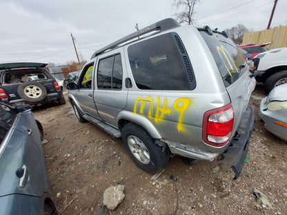 2002 Nissan Pathfinder - Stock #:M18539 - MH-9