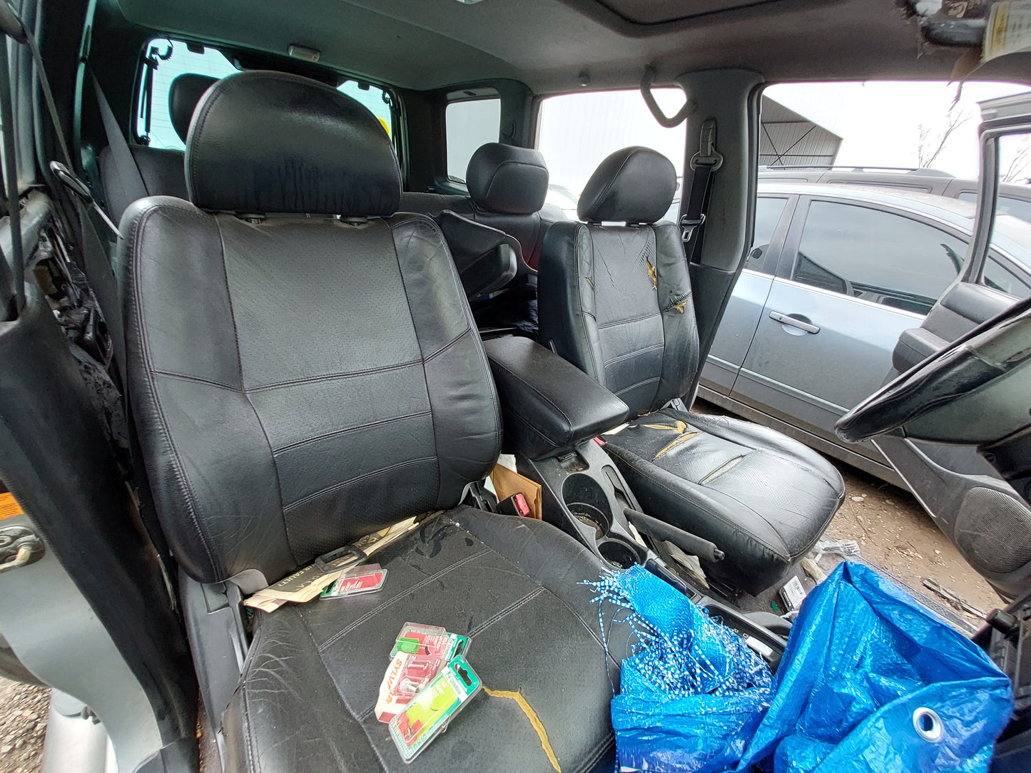 2002 Nissan Pathfinder - Stock #:M18539 - MH-9