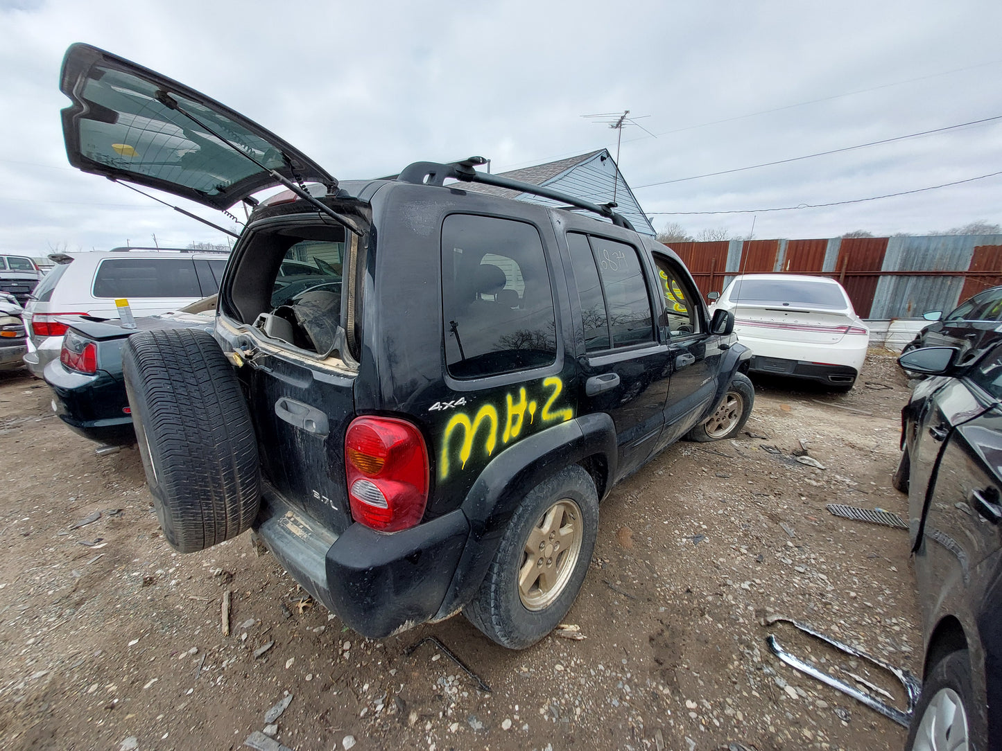 2002 Jeep Liberty - Stock #: M18532 - MH-2