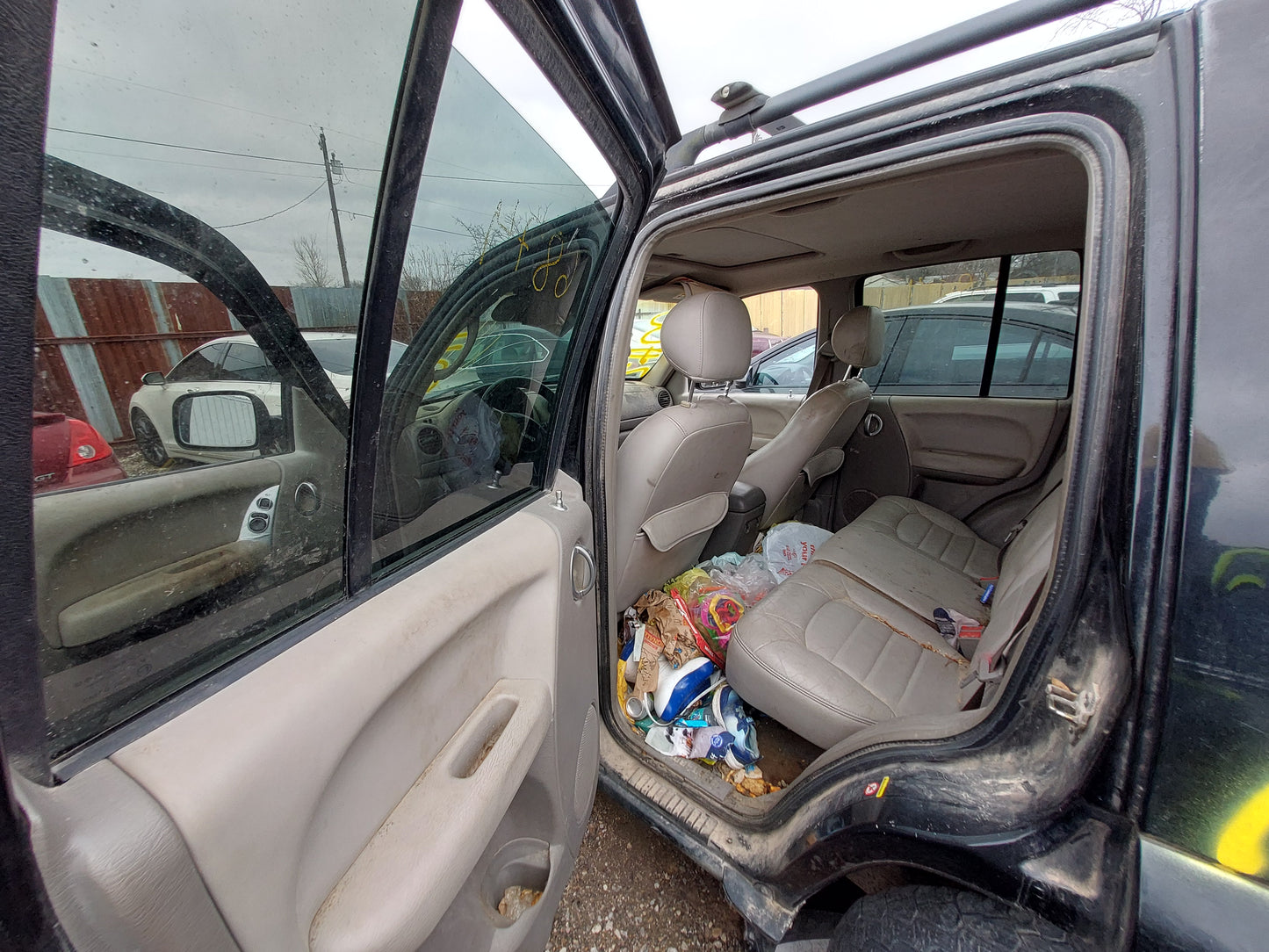 2002 Jeep Liberty - Stock #: M18532 - MH-2