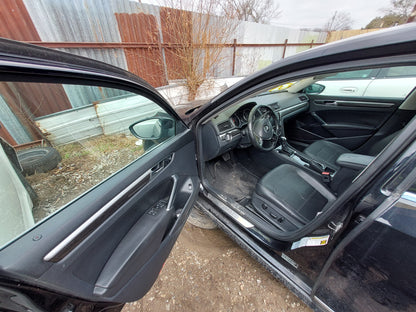 2016-2019 VOLKSWAGEN PASSAT  - PARTING OUT- MG-15 - # M18525