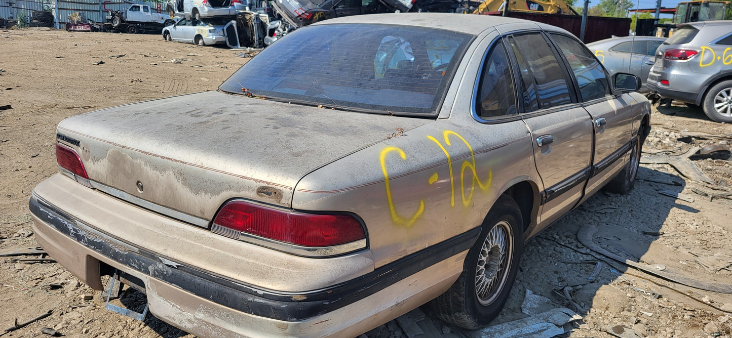 2/2 1992 - 1994 Ford Crown Victoria | All Parts G - Z | SKU #: M17642 - C-12