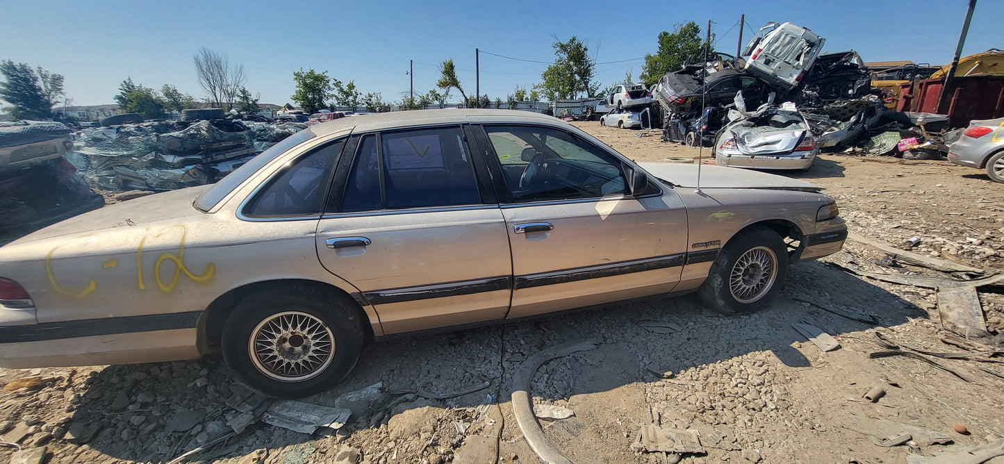 2/2 1992 - 1994 Ford Crown Victoria | All Parts G - Z | SKU #: M17642 - C-12