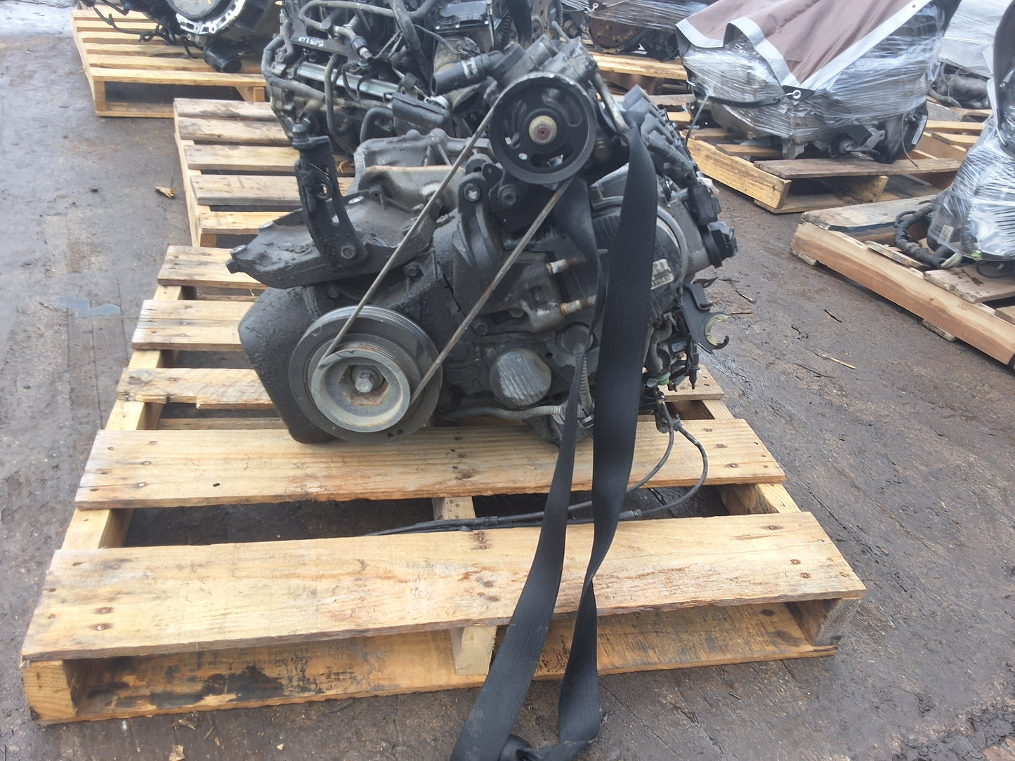 2001-2005 HONDA CIVIC 1.7 L ENGINE - #M17800