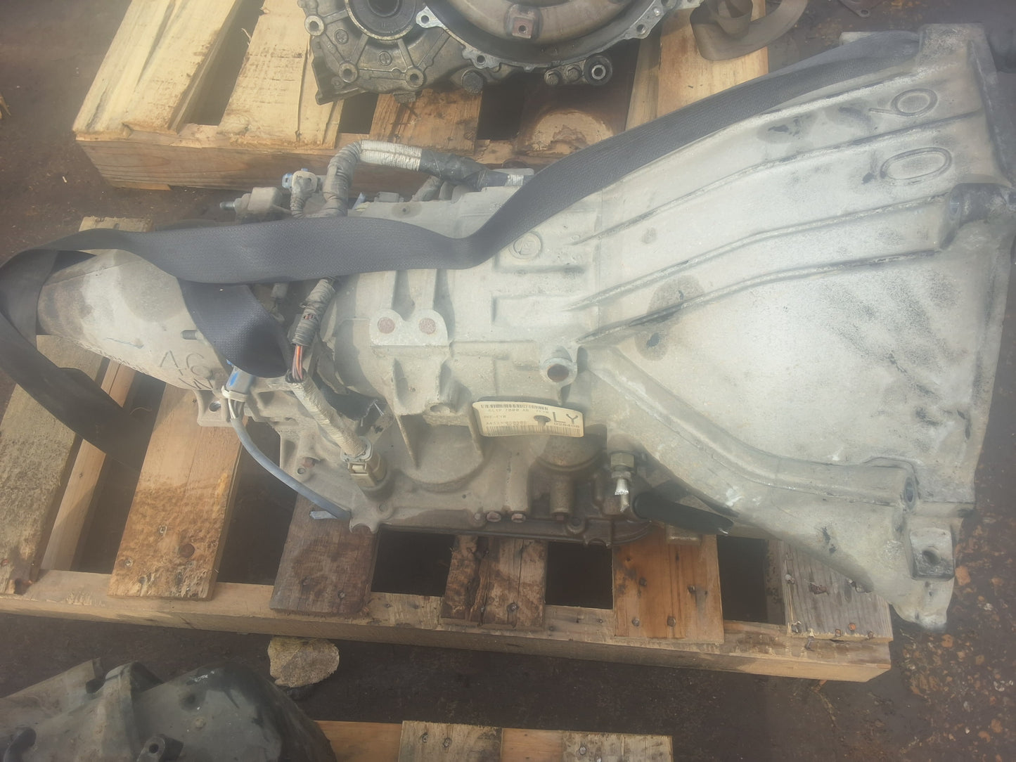 2006 FORD EXPEDITION - AUTOMATIC TRANSMISSION - #M18088