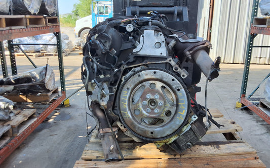 1999-2006 CHEVY TAHOE - 5.3 L Engine -#M17474