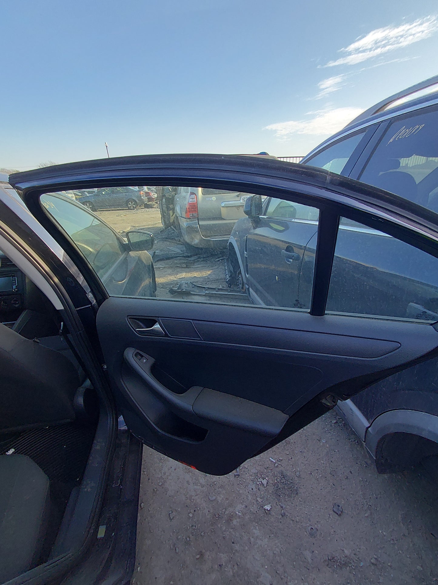 2011-2018 Volkswagen Jetta - Stock #: M18371