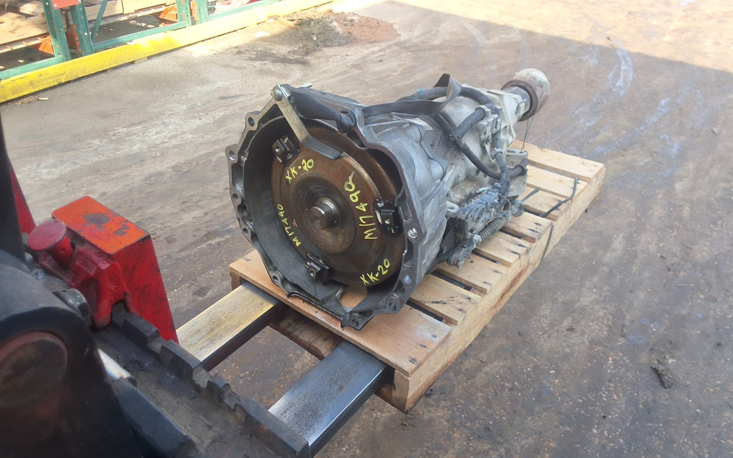 2003-2004 CHEVY TRAILBLAZER - AUTOMATIC TRANSMISSION - #M17590