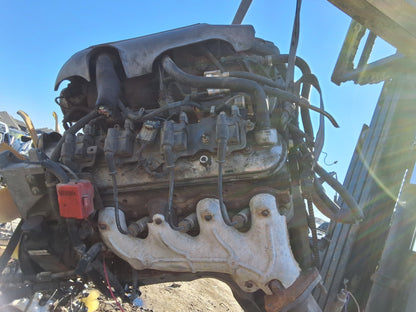 2001-2002 GMC Sierra 1500 - 4.8 L Engine -#M18128