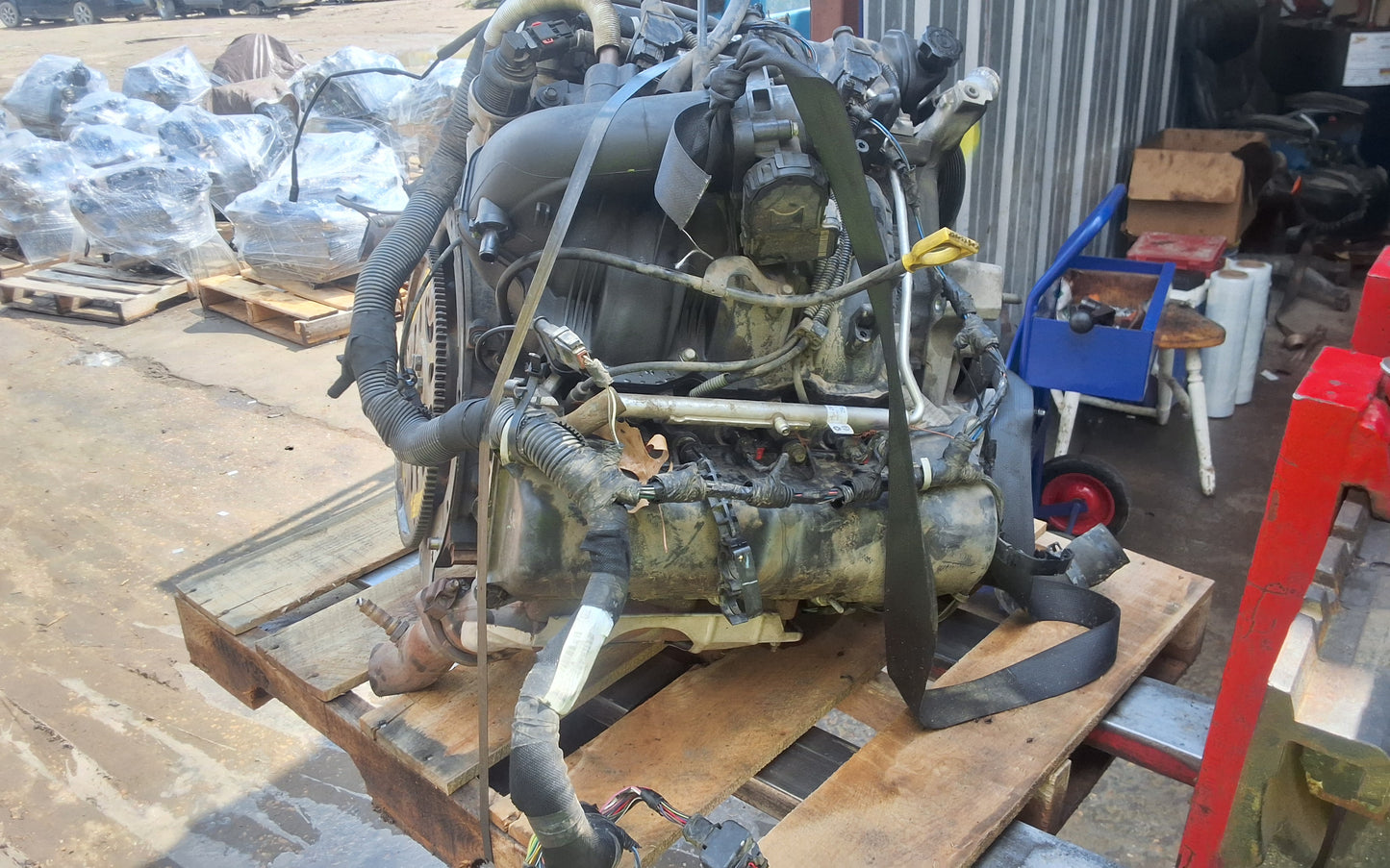 2009-2012 JEEP LIBERTY 3.7 L ENGINE - #M17127