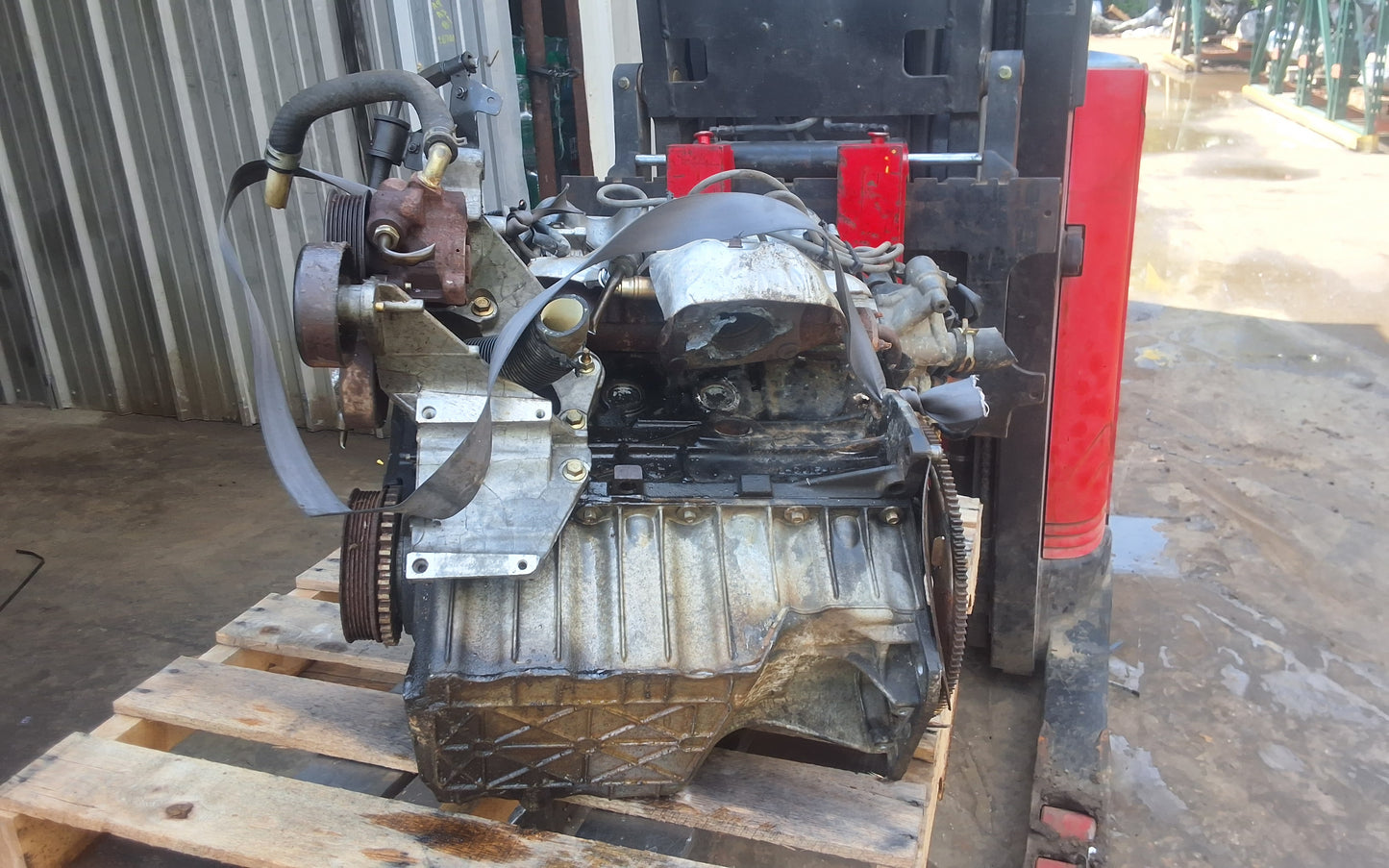 1997-2002 FORD ESCORT 2.0 L ENGINE - #S3006