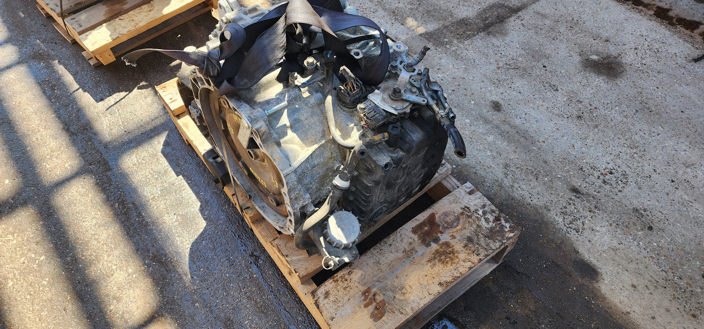 2015 - 2016 Hyundai Santa Fe - Automatic Transmission -#17253