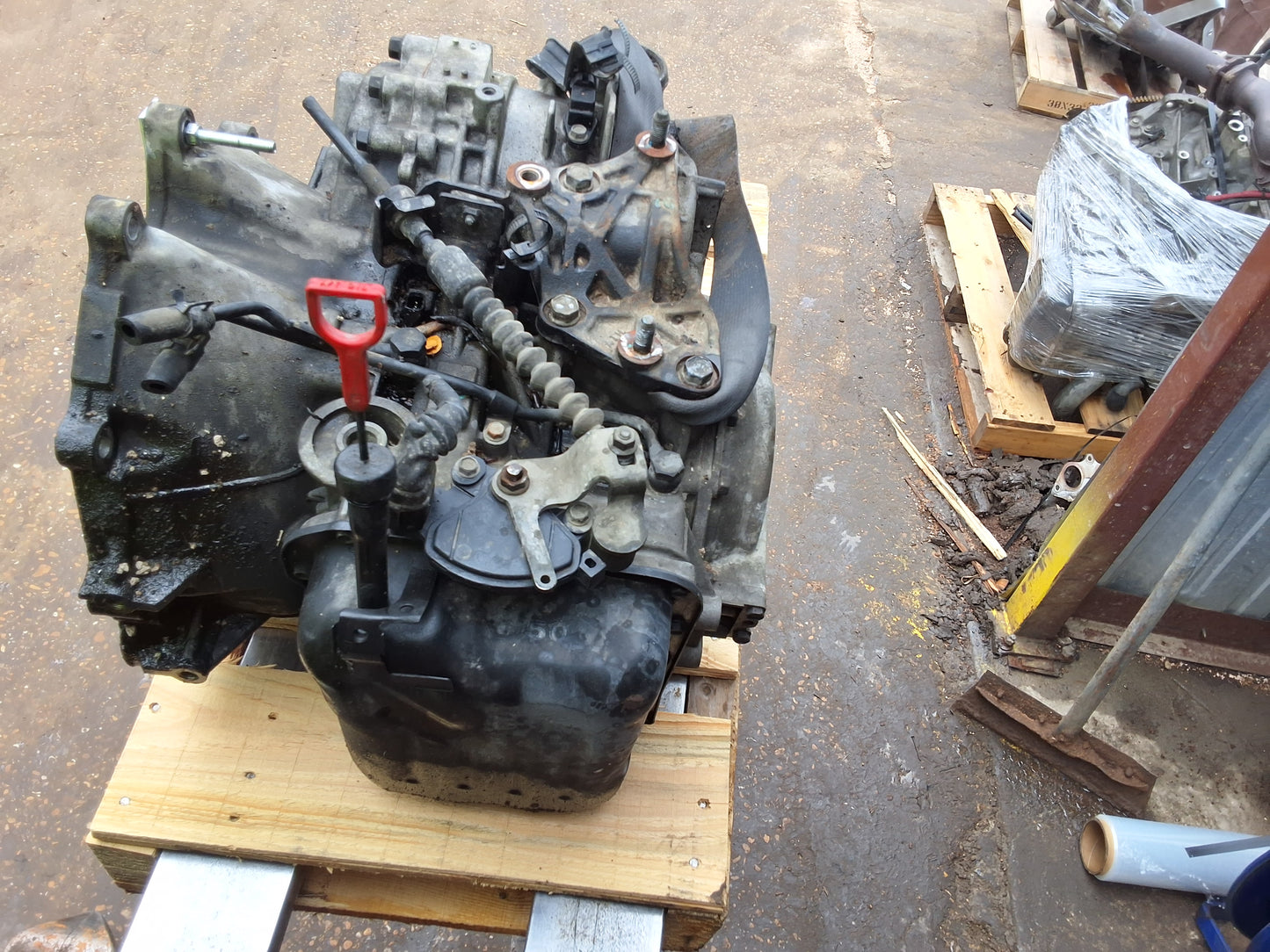 2003-2006 HYUNDAI SANTA FE- AUTOMATIC TRANSMISSION -#M17850