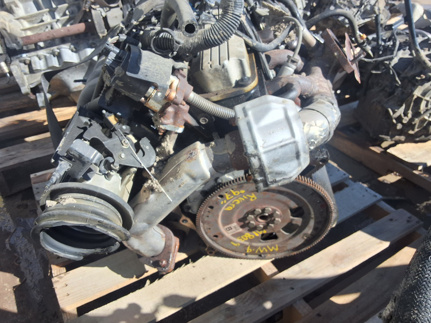 2003-2004 CHEVROLET TRAILBLAZER 4.2 L ENGINE - #M17999