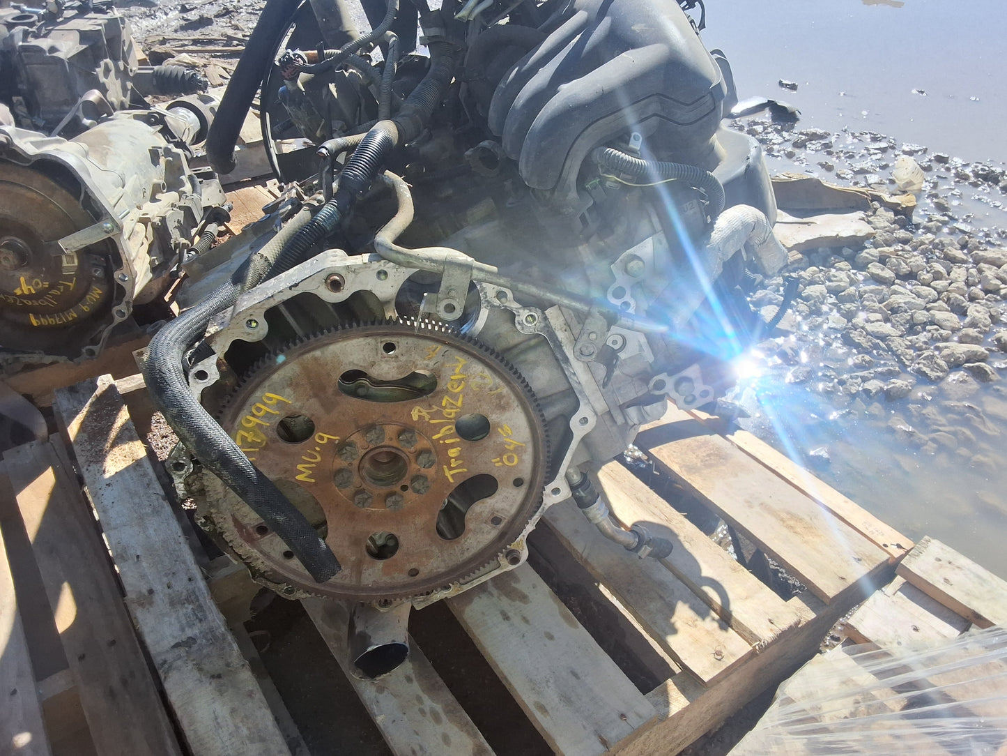 2003-2004 CHEVROLET TRAILBLAZER 4.2 L ENGINE - #M17999