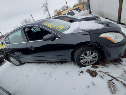 2010 Nissan Altima - Stock #: M18429 - MB-19