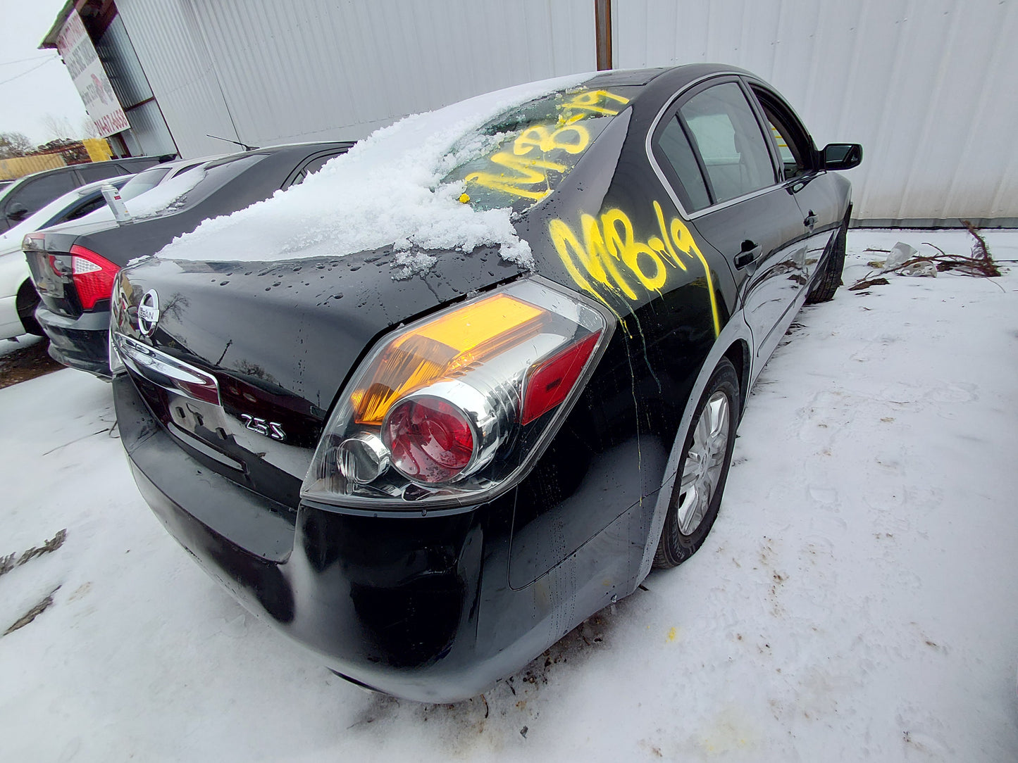 2010 Nissan Altima - Stock #: M18429 - MB-19