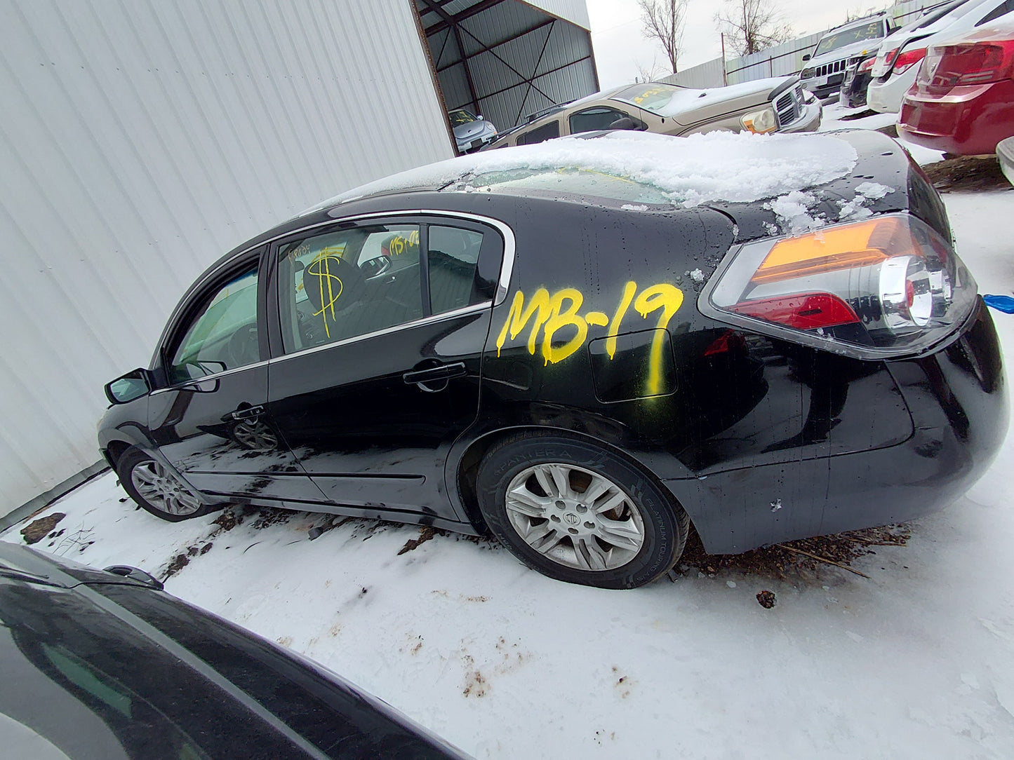 2010 Nissan Altima - Stock #: M18429 - MB-19