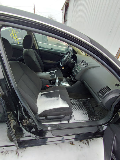 2010 Nissan Altima - Stock #: M18429 - MB-19