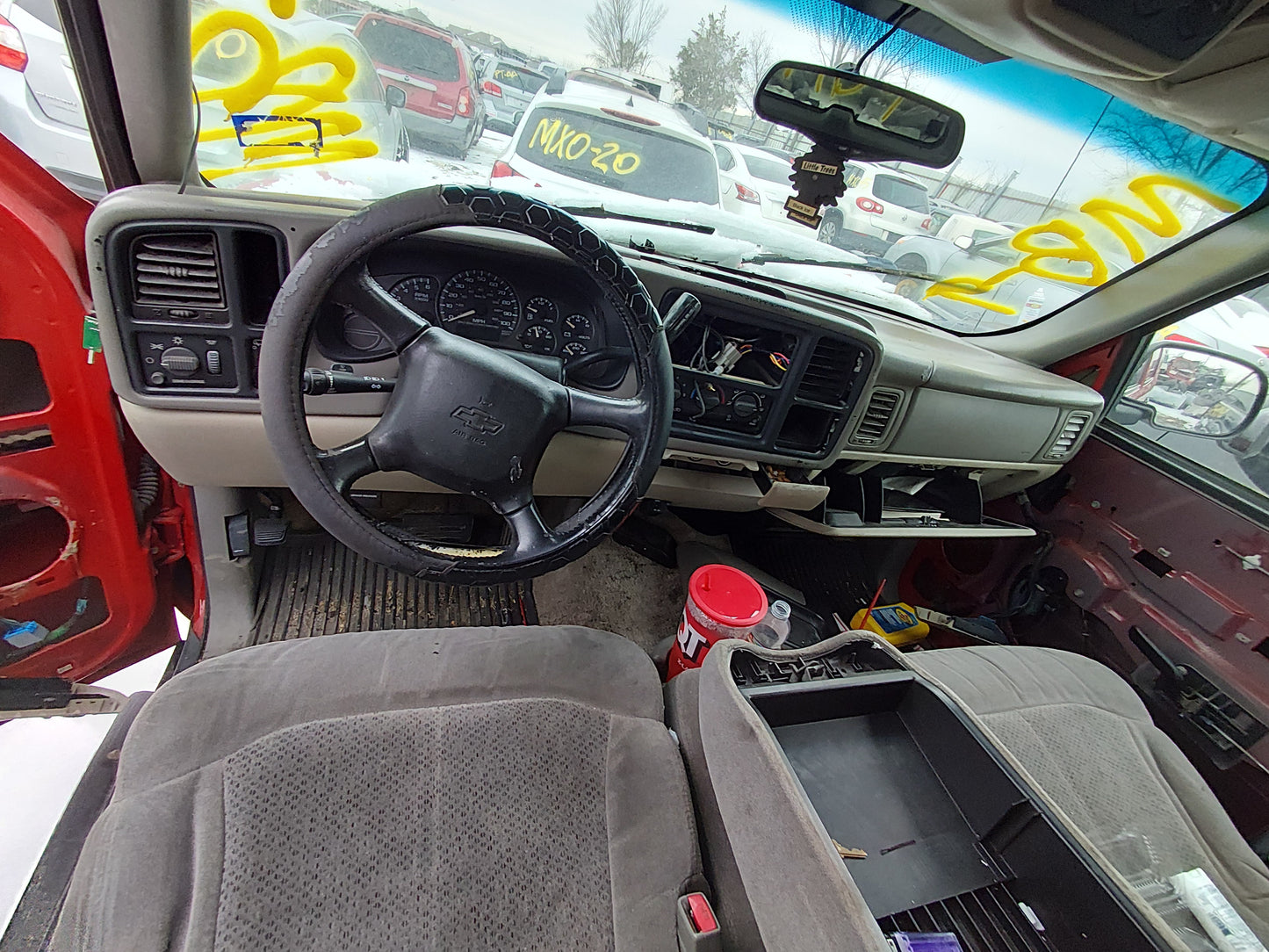 2000-2006 Chevrolet Suburban - Stock #: M18419