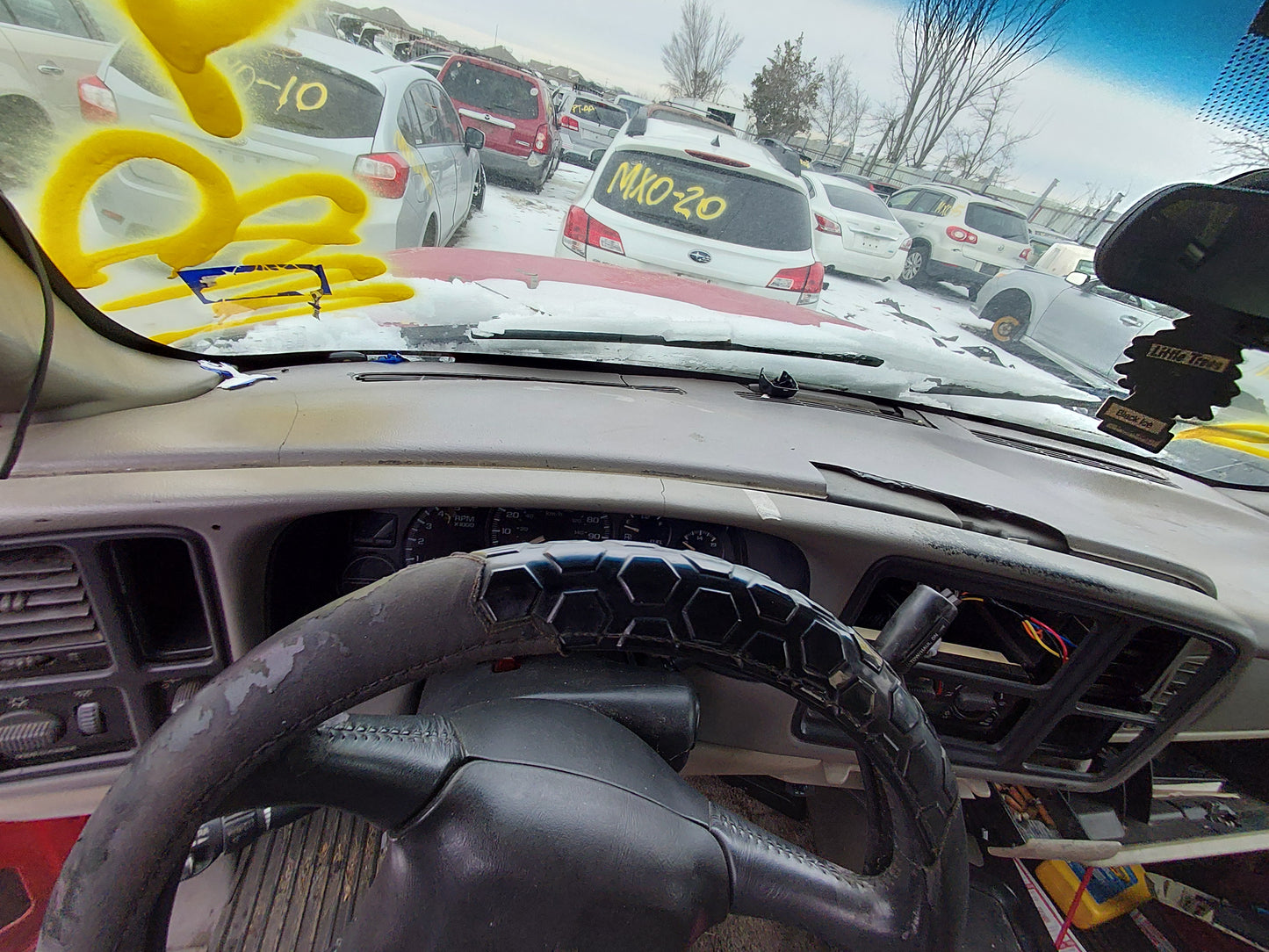 2000-2006 Chevrolet Suburban - Stock #: M18419