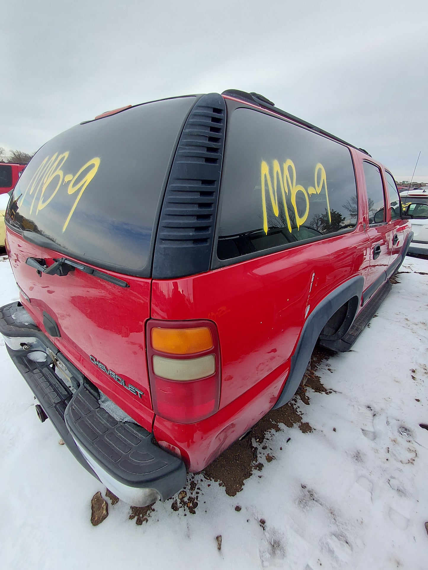 2000-2006 Chevrolet Suburban - Stock #: M18419