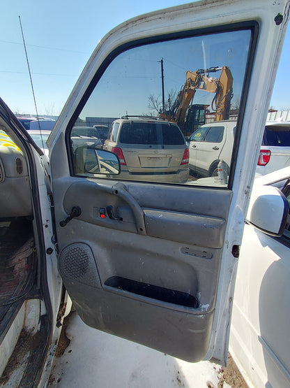 1998 - 2005 Chevrolet Astro - Stock #: M18426 MB-16