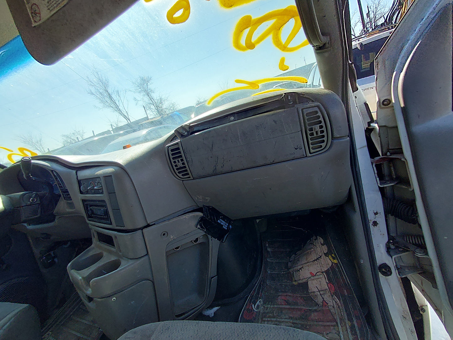 1998 - 2005 Chevrolet Astro - Stock #: M18426 MB-16