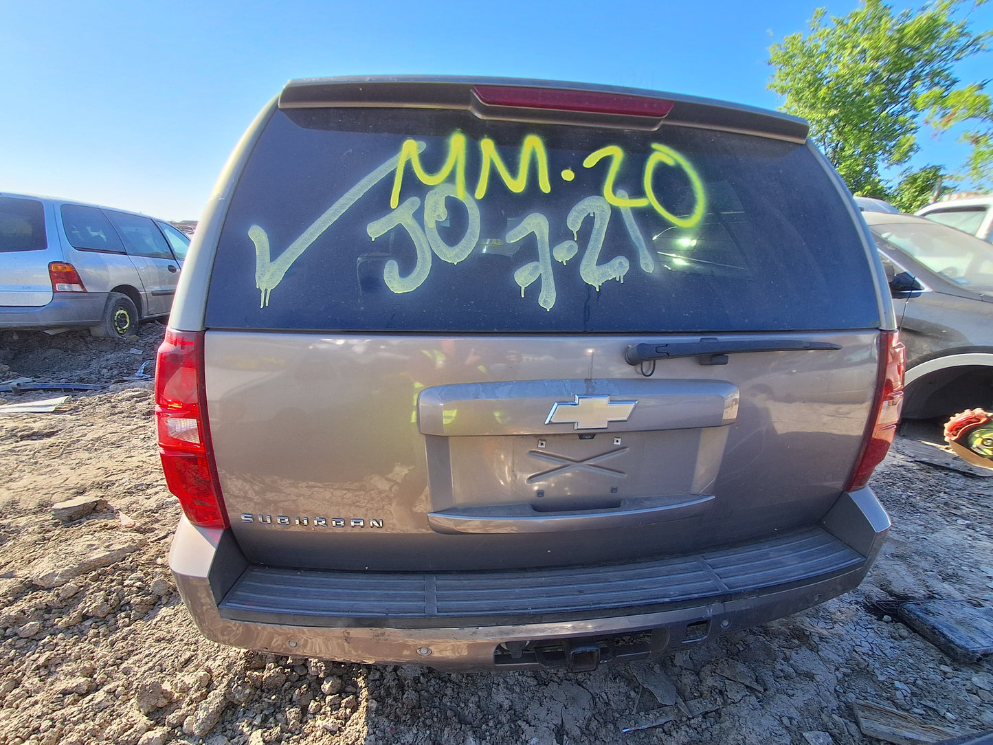 2007-2014 CHEVY SUBURBAN - PARTING OUT-MM-20 - Stock #:M19450