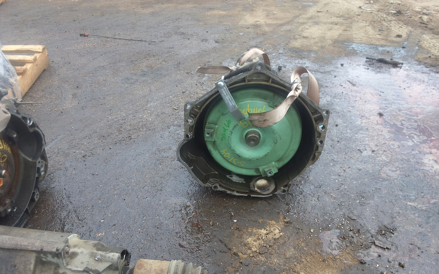 2000-2006 CHEVY SUBURBAN - AUTOMATIC TRANSMISSION - #S3104