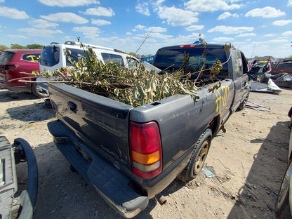 2/2 1999-2002 CHEVROLET TRUCK SILVERADO 1500 | All Parts G - Z | SKU #: M17750