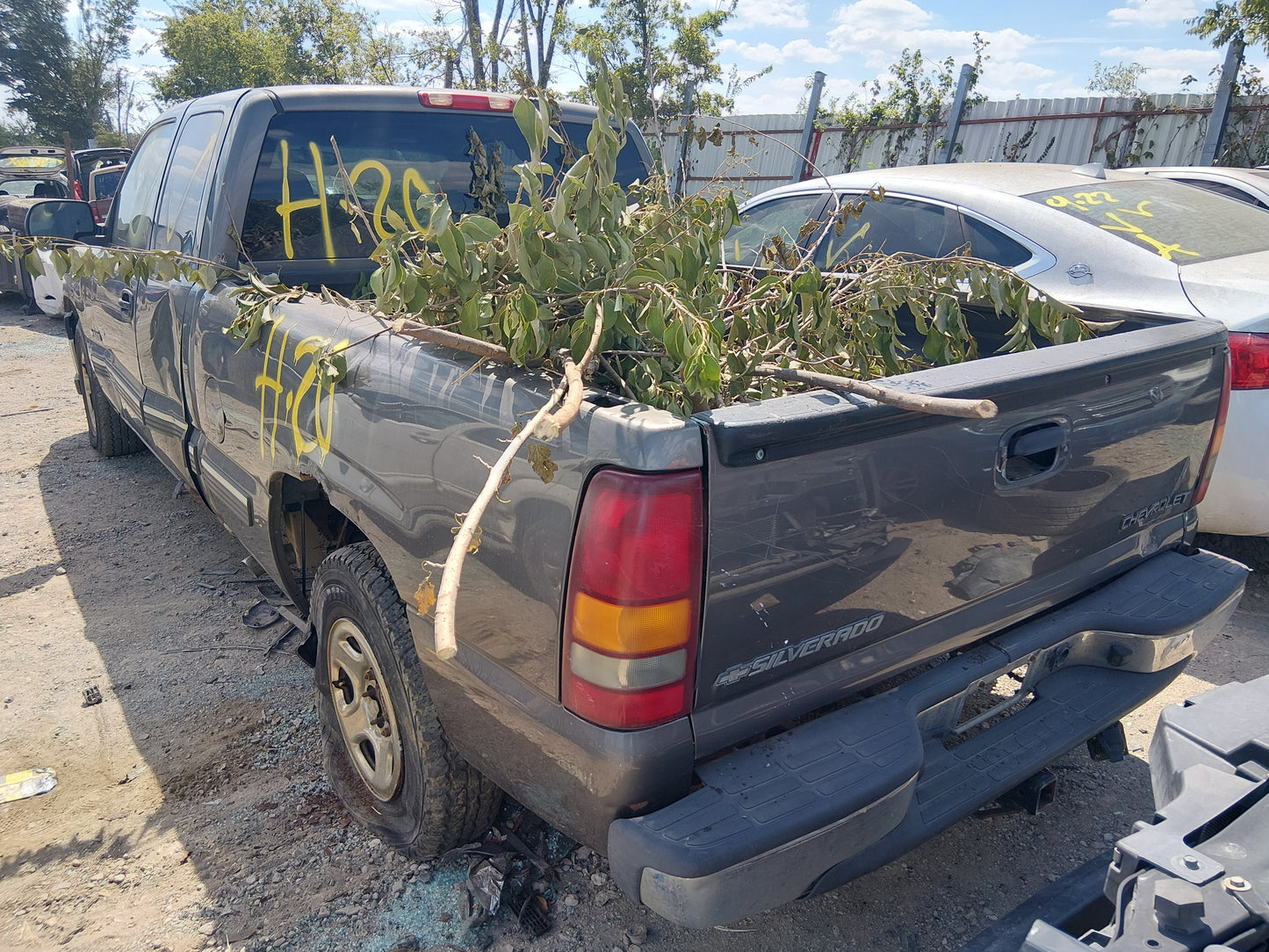 2/2 1999-2002 CHEVROLET TRUCK SILVERADO 1500 | All Parts G - Z | SKU #: M17750